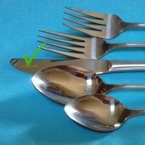 ROYAL ELEGANCE Vintage Replacement Flatware Dinner Knife Interpur Japan New NB - Picture 1 of 2